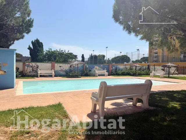 ¡CON TERRAZA Y PISCINA EN RESIDENCIAL CON VISTAS AL MAR! — 6