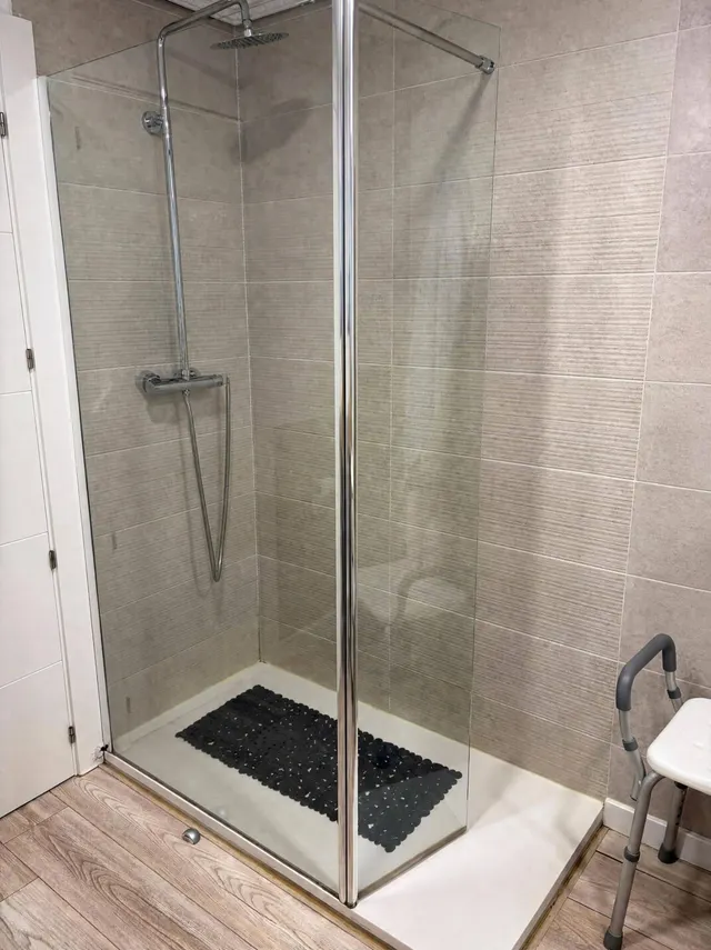 Chalet adosado reformado con 2 terrazas, vistas y eficiencia energética A en Parquelagos — 35