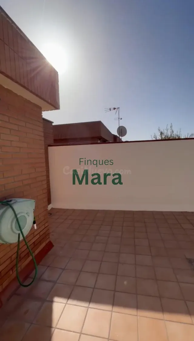¡¡¡ÁTICO DUPLEX AMPLIO, LUMINOSO Y CON UNAS VISTAS QUE TE VA - foto 3
