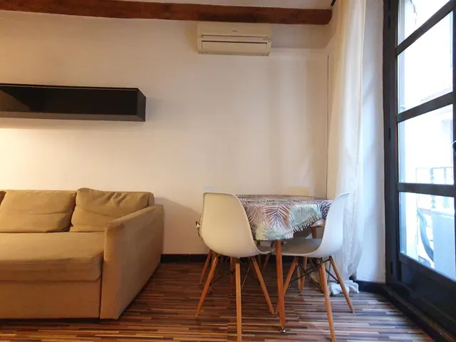 Piso en venta en Ciutat Vella — 3