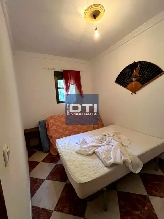 Casa de pueblo en las cefiñas — 18