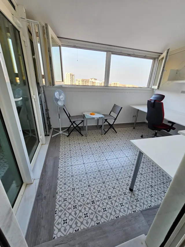 EN ALQUILER FABULOSO PISO-ATICO DE 3 DORMITORIOS + 2 BAÑOS,EN ALMERIA CAPITAL, ZONA AVDA.MEDITERRANEO Y CARREFOUR — 46