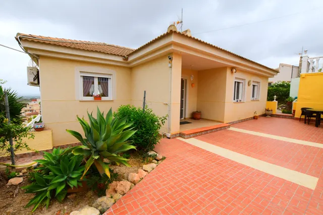 Villa 3 habitaciones 271m² en venta - Comunidad valenciana — 44