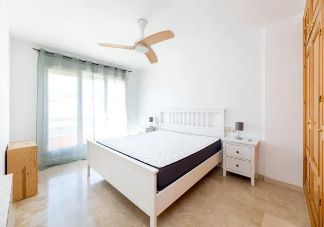 Casa Adosada Ideal en Urbanización con Piscina — 13