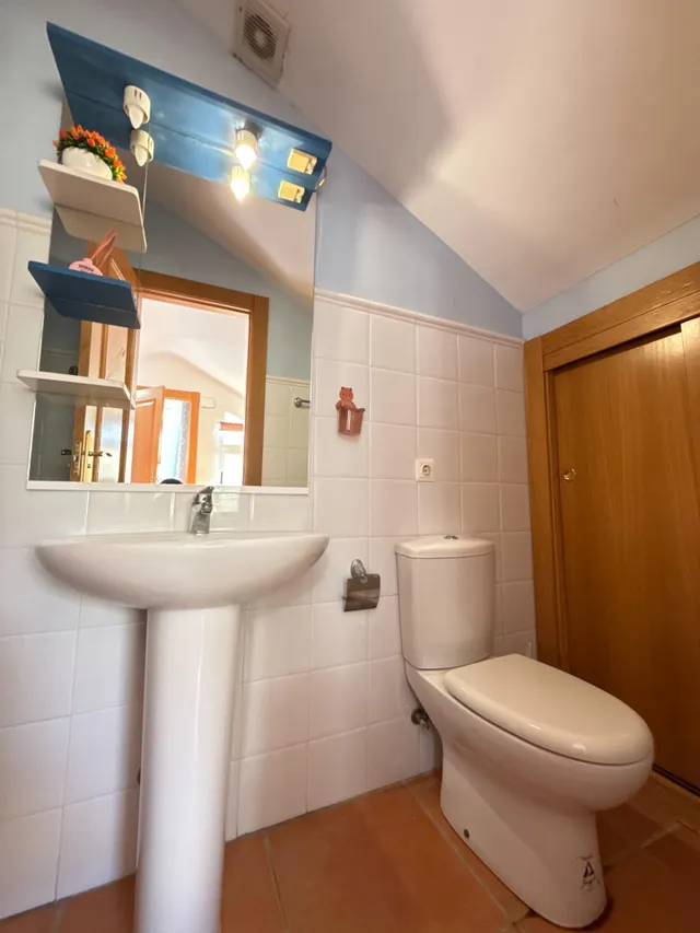 Bungalow con jardín privado, garaje y piscina comunitaria en Santa Pola — 27