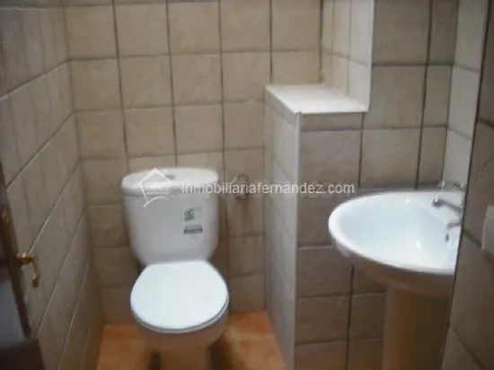 Local comercial 30m² en alquiler - PARTE ANTIGUA