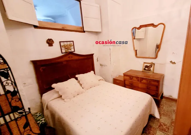 SE VENDE PLANTA BAJA CON COCHERA — 7