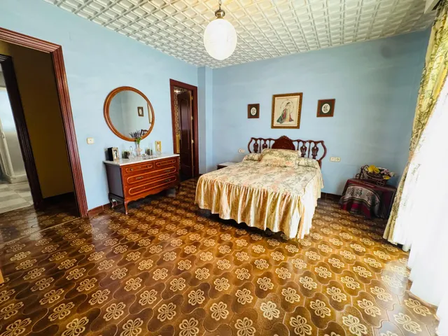 Magnífica casa en venta en Avenida Granada, Pulianas — 22