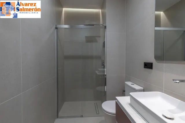MODERNO ESTUDIO TIPO LOFT AMUEBLADO EN URBANIZACIÓN VILLA PINEDA - ZONA VILLAREJO — 25