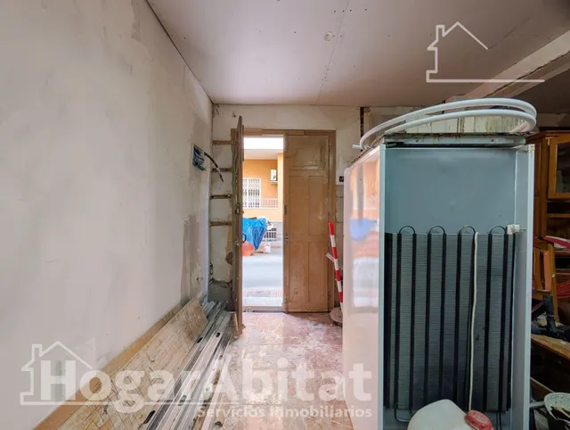 ¡MAGNÍFICA VIVIENDA! ACOGEDORA Y LUMINOSA CON TERRAZA Y BALCÓN, EN EL CENTRO — 29