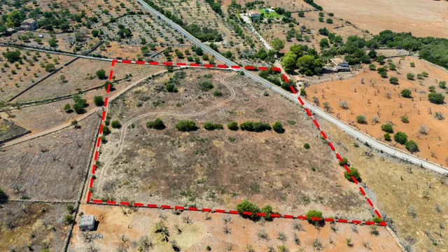 Solar con licencia a pocos minutos Son Serra de Marina — 9