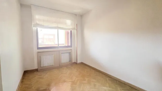¡en venta! piso con terraza acristalada, plaza de garaje y trastero en Boadilla del Monte — 21