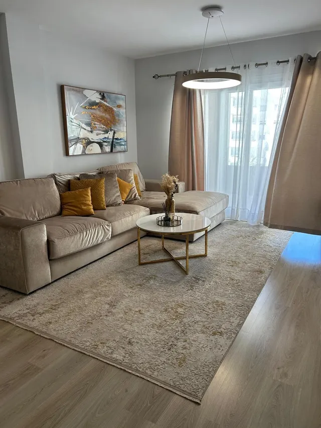 Moderno Apartamento de 3 Dormitorios en Alquiler Larga Tempo - foto 3