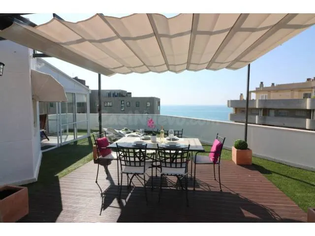 Espectacular Ático - terraza 200 m2 con vista al Mar en el C