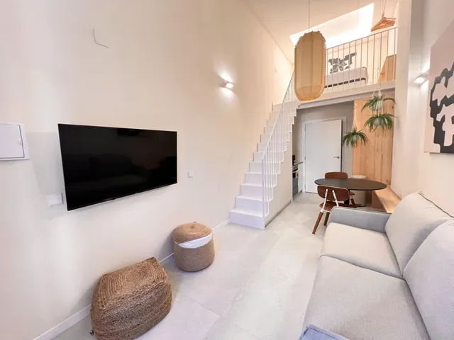 1 ESTUDIO DUPLEX,  CON LICENCIA TURISTICA, EN PLANTA BAJA, TOTALMENTE REFORMADO A ESTRENAR. — 19