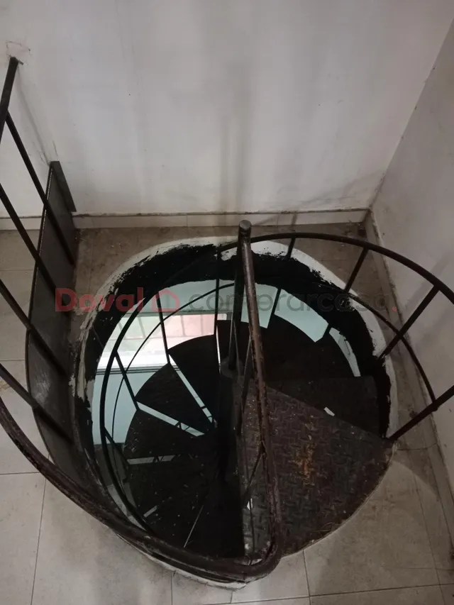 LOCAL COMERCIAL EN PIZARRO — 8