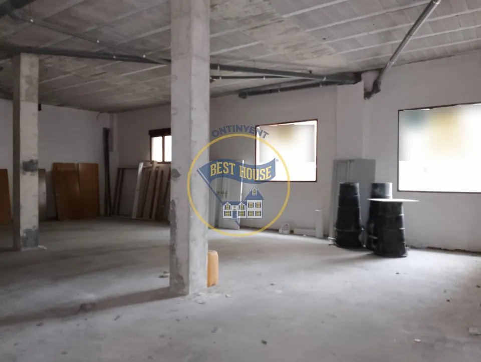 LOCAL COMERCIAL EN PLANTA BAJA, EN VENTA