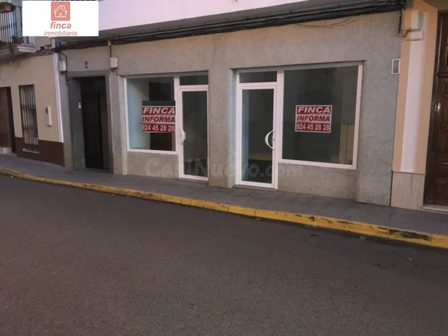 MONTIJO, ALQUILER LOCAL CENTRICO, ZONA MUCHO TRANSITO, LUMIN