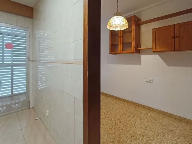 Excelente vivienda en pleno centro de la ciudad, amplitud y luminosidad asegurada ! — 12