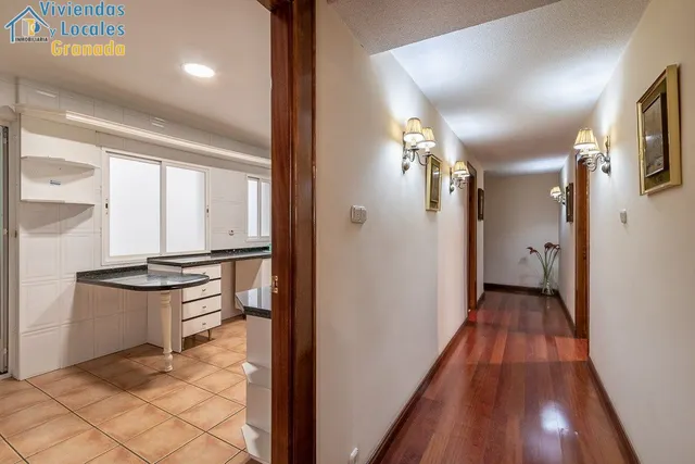 Ganivet, Plaza del Campillo — 27