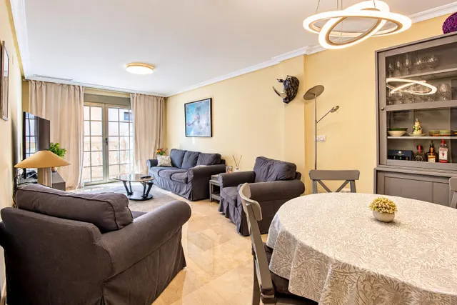 Exclusivo apartamento en pleno centro de Torrevieja — 8