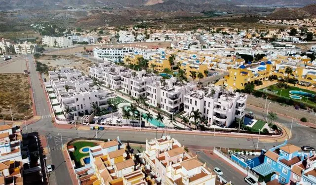 ✨ ¡Estrena tu nuevo hogar junto al mar! Exclusivo apartament - foto 4