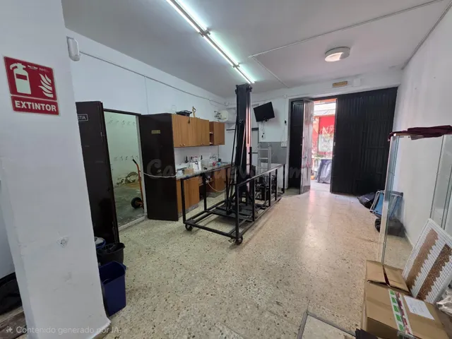 EXCLUSIVO LOCAL COMERCIAL CON AMPLIA FACHADA Y MÁXIMA VISIBI - foto 2