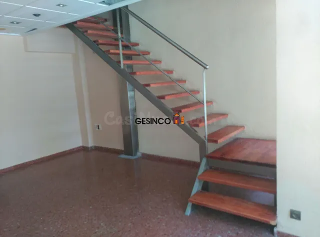 LOCAL COMERCIAL EN ALQUILER EN ONTINYENT - AMPLIA AVENIDA — 2