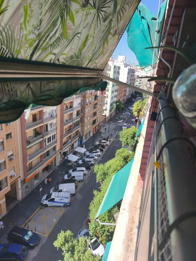 VIVIENDA REFORMADA CON ASCENSOR Y SERVICIO 3 DORMITORIOS — 28