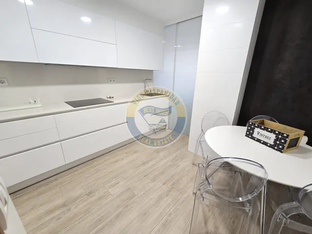 Piso 3 habitaciones 100m² en alquiler - Coia — 12