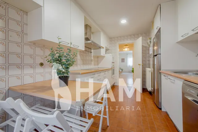 Habitación en C/ Iglesia, 33 — 21