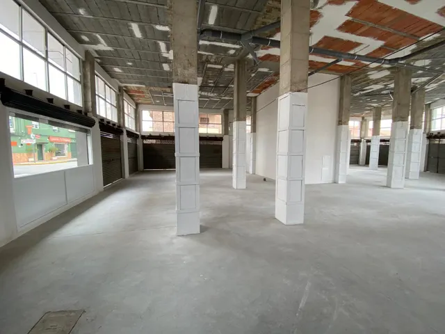 LOCAL EN VENTA DE 490 M2 EN EL CENTRO DE ALMORADI — 12