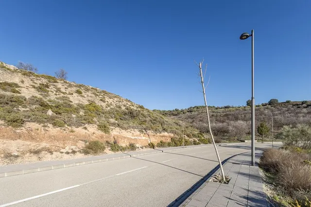 SOLAR URBANIZABLE EN ALTOS DE LA ZUBIA — 10