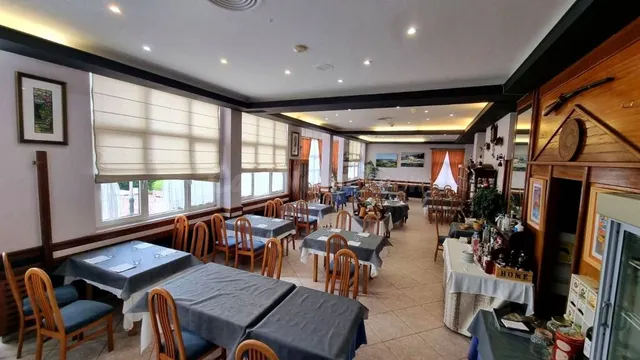 Estupendo restaurante con terraza. Soto de la Marina - foto 3