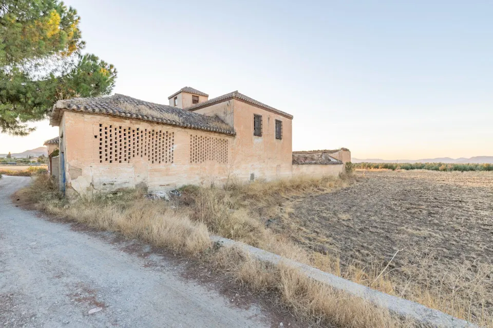 Cortijo El Marchal – Finca rústica de 1.420 m2 entre Alhendín y Las Gabias