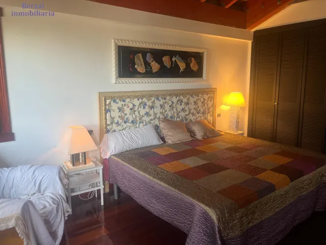 Singular chalet independiente junto a la cíniva de Los Manzanos, Lardero — 40