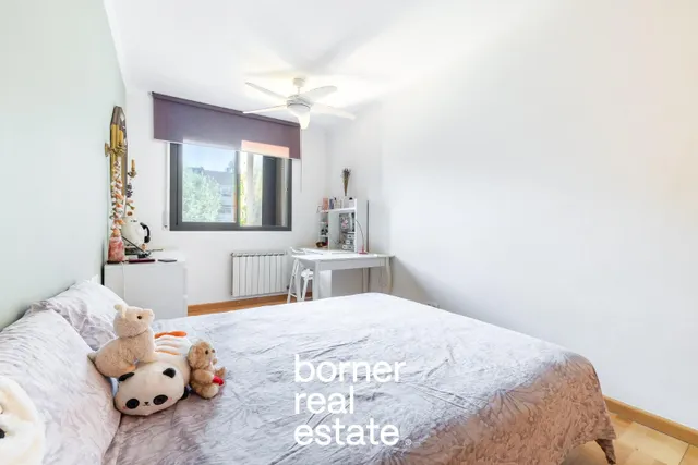 Piso en venta en Calle de Josep Puig i Cadafalch — 37