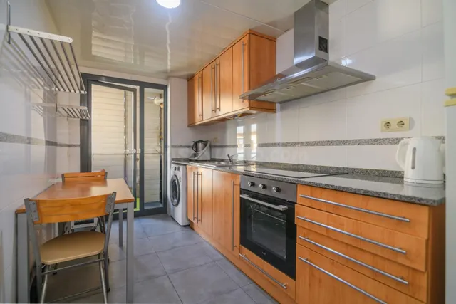 Impecable y céntrico en Manresa: 3 hab, suite y balcón — 5