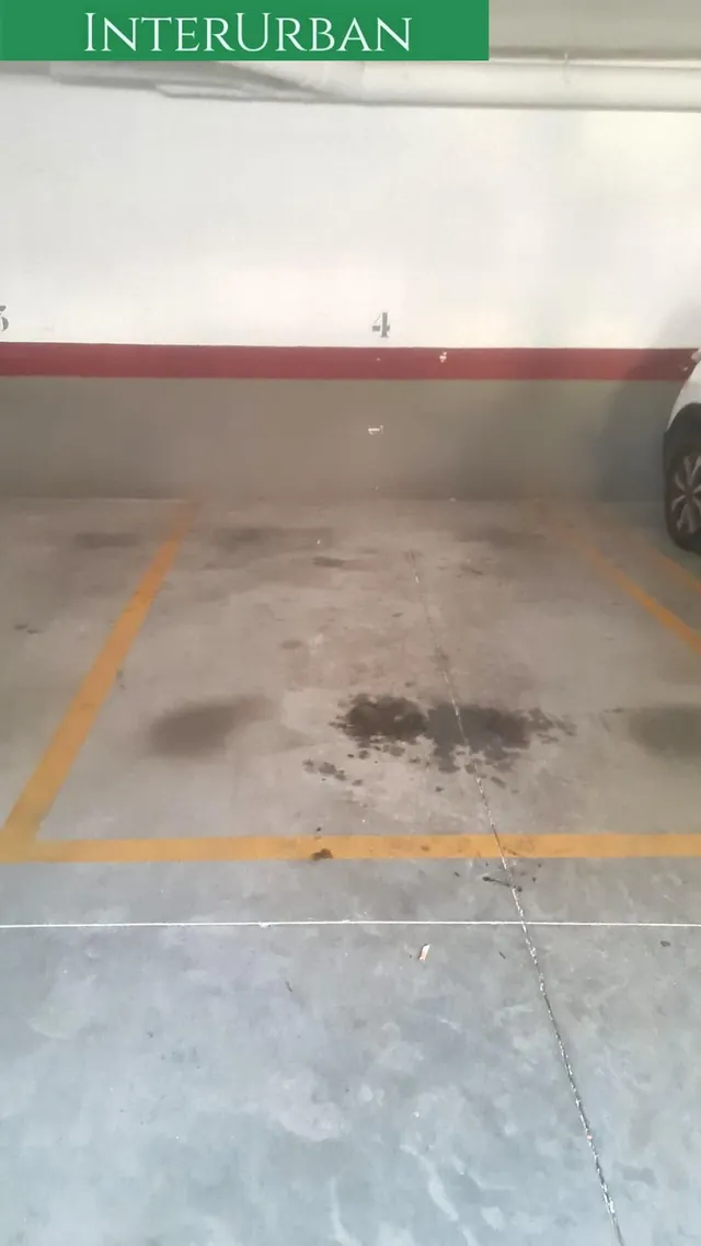 Piso de 2 dormitorios con garaje, ascensor y vistas a Mura — 16