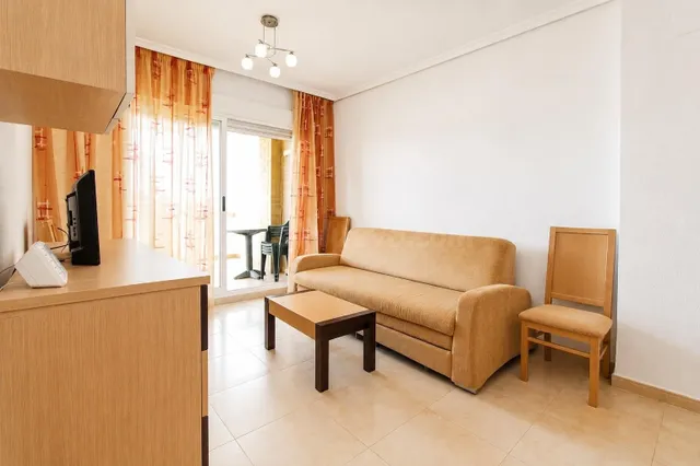 1873_APARTAMENTO DE 2 DORMITORIOS CON GARAJE Y TRASTERO EN J - foto 2