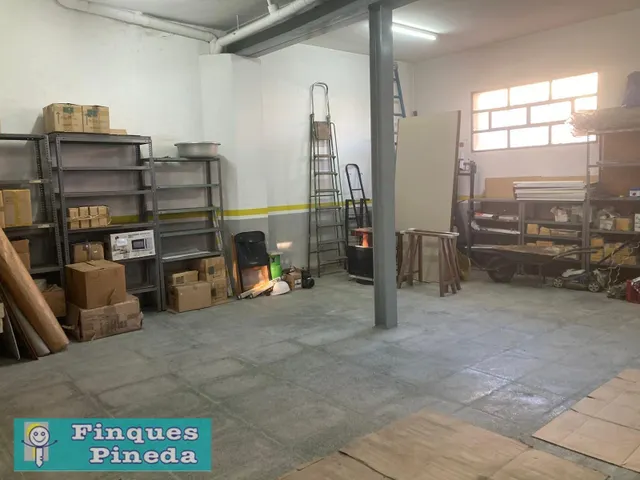 Edificio con local y 2 viviendas en Tordera — 41