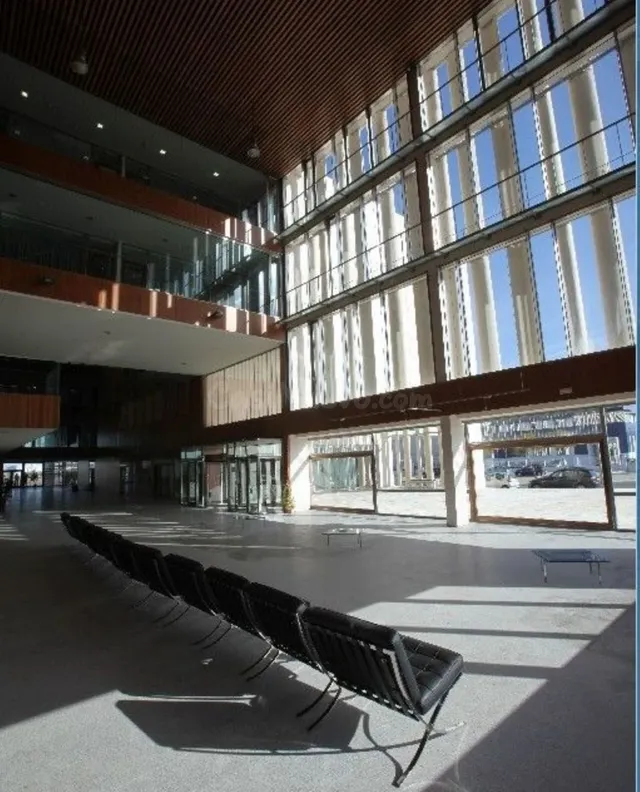 Oficina 262m² en alquiler - Tarazona - foto 2