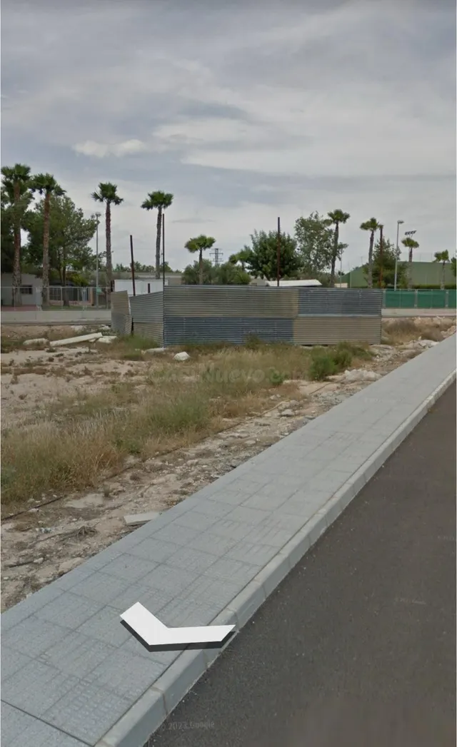 SE VENDE PARCELA RESIDENCIAL DE 120 MTS EN LOS MONTESINOS - foto 3