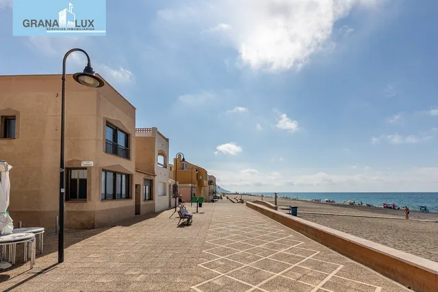 ATENCION PONEMOS A LA VENTA EL PRIVILEGIO DE VIVIR EN PRIMERÍSIMA LÍNEA DE PLAYA. ¡EN CABO DE GATA! — 30
