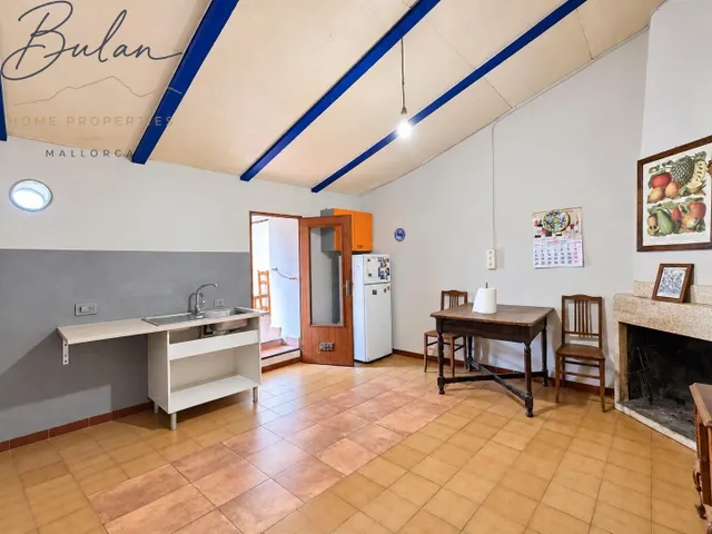 Casa señorial a reformar con bodegas, gran patio y garaje en Consell — 31