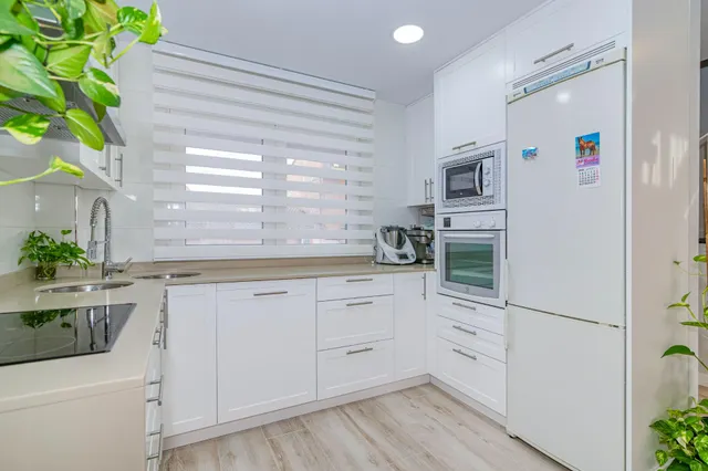 Magnífica Casa en Peligros (Granada) – Lista para Entrar a Vivir — 5