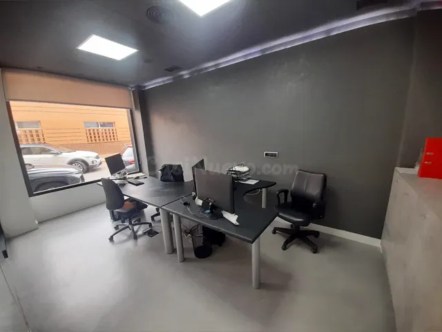 Local oficina a pie de calle con 4 estancias — 3