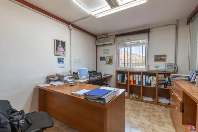 Nave industrial 2169m² en venta - Iznalloz — 35