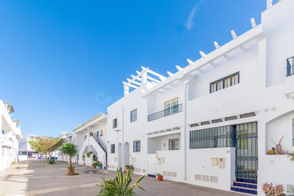 Triplex en san josé - Almería