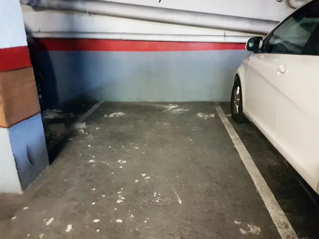 Ref: 2561 EL PUTGET i EL FARRÓ: Plaza de Parking en Alquiler para COCHE PEQUEÑO — 6